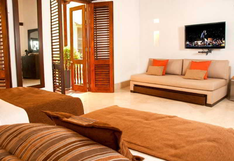 Casa Gastelbondo Adults Only — Photos 3